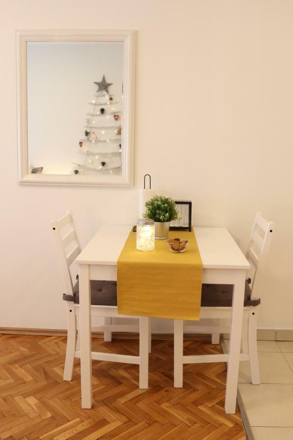 Studio Start Zagabria Esterno foto